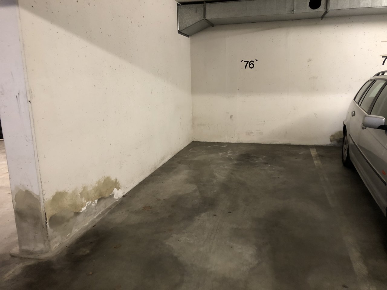 Tiefgaragenstellplatz 