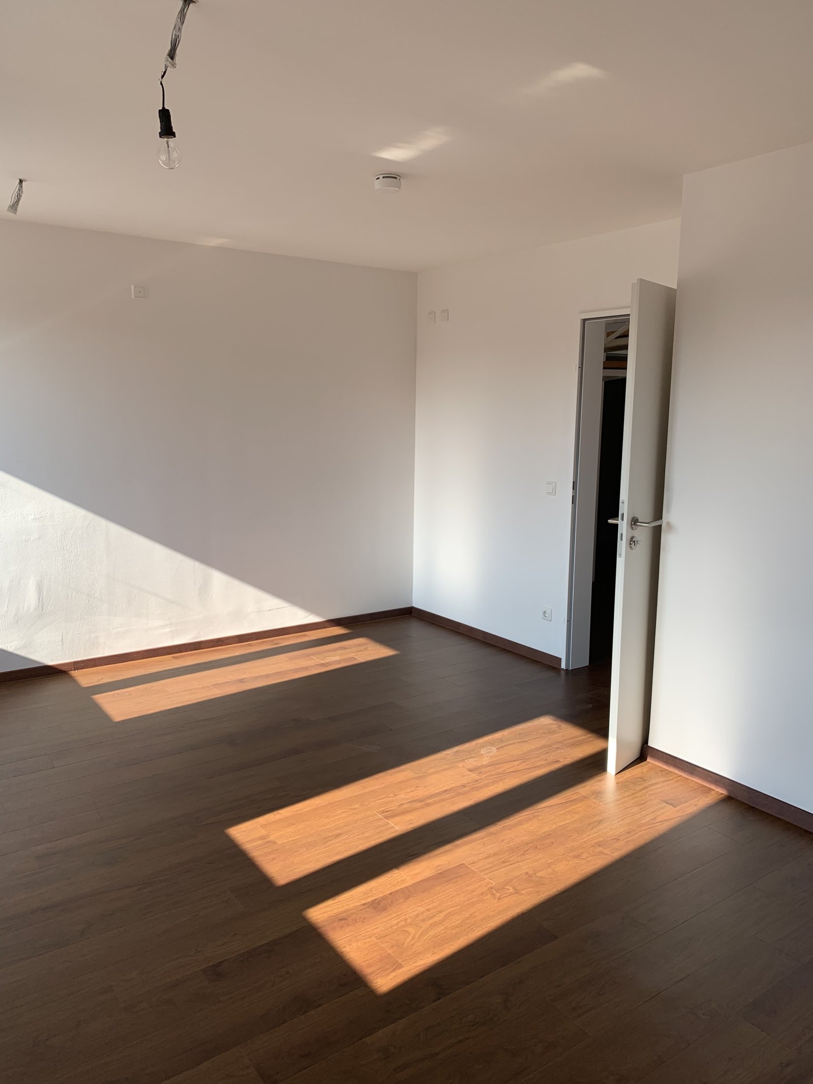 Tolle DG-Wohnung in Regensburger Topp-Lage