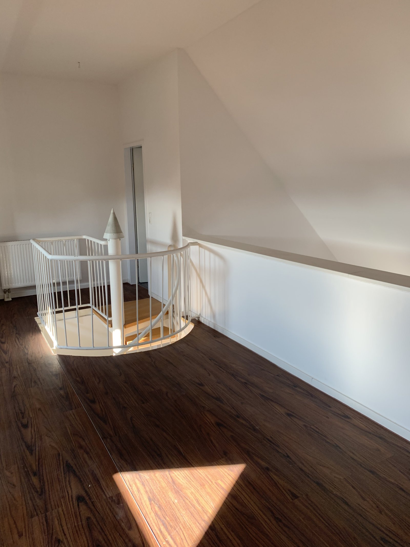 Tolle DG-Wohnung in Regensburger Topp-Lage