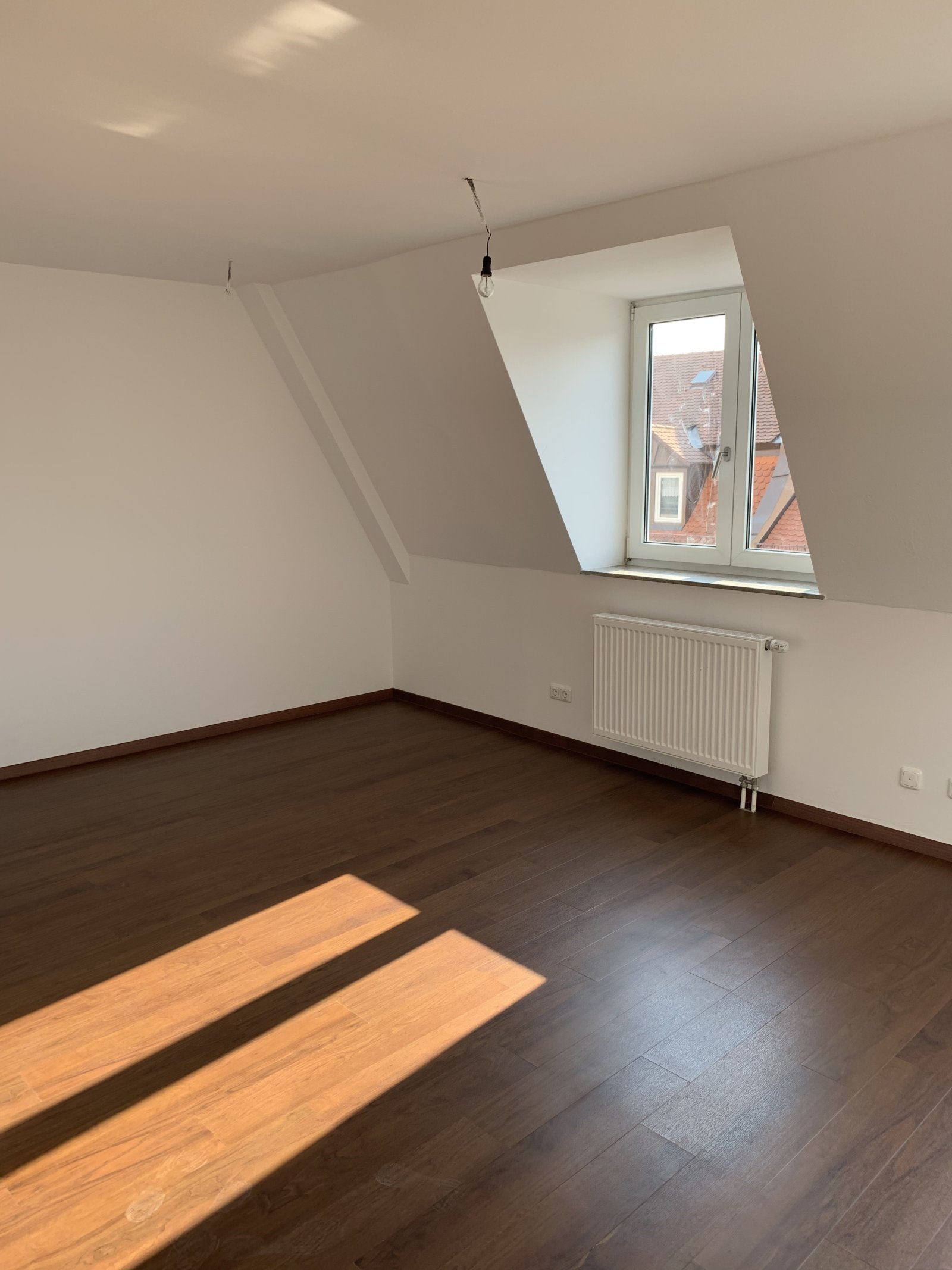 Tolle DG-Wohnung in Regensburger Topp-Lage