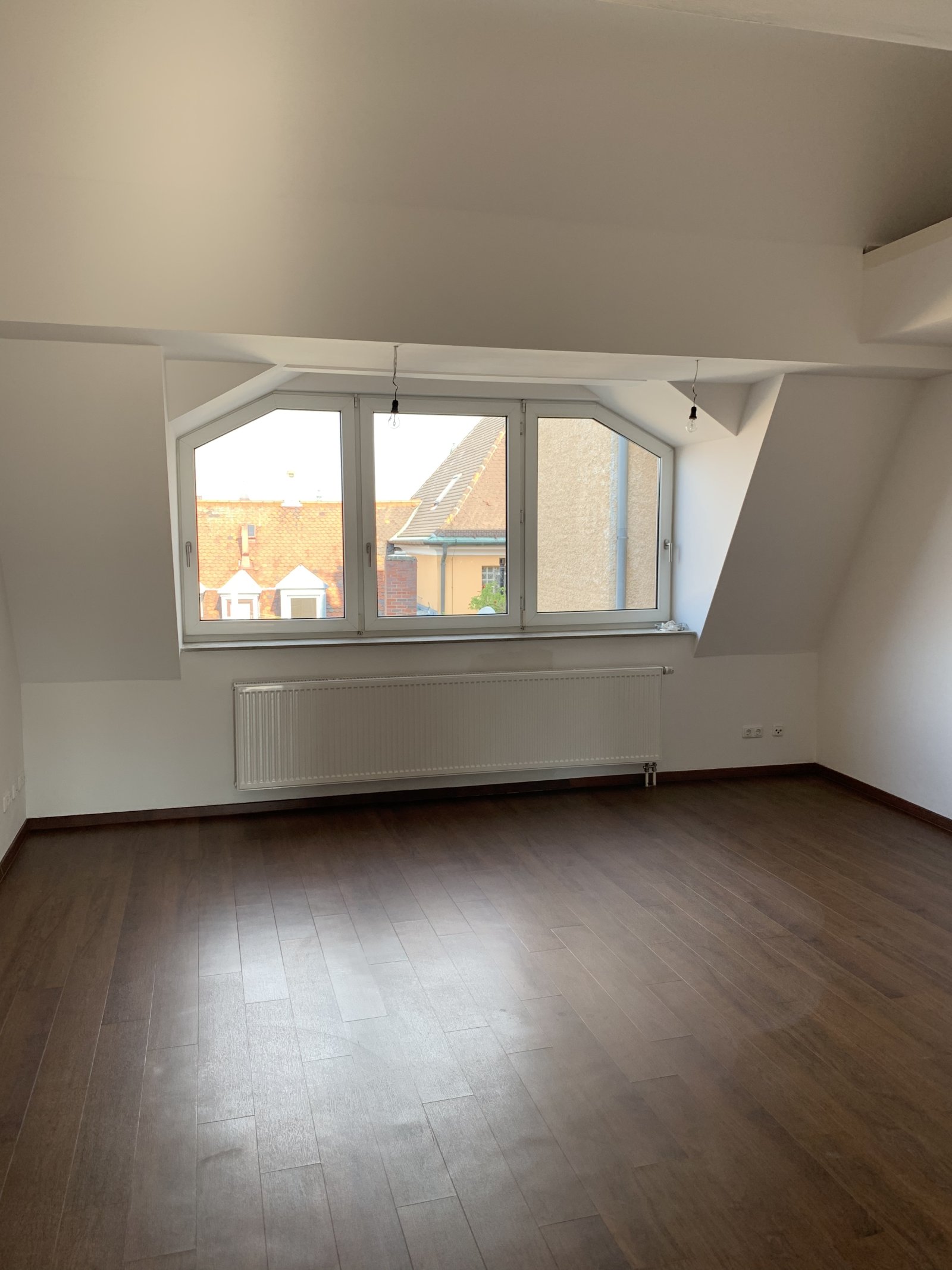 Tolle DG-Wohnung in Regensburger Topp-Lage
