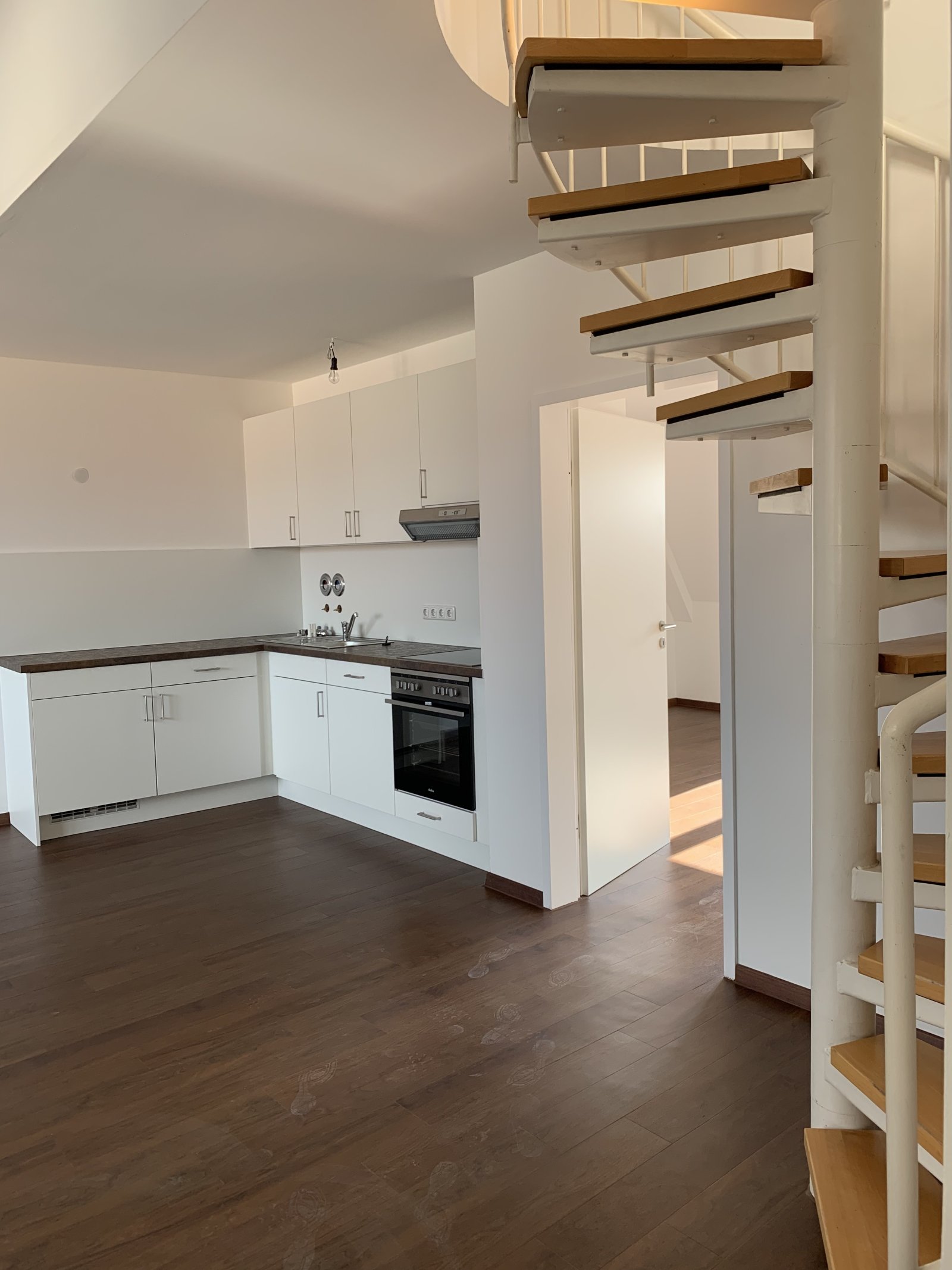 Tolle DG-Wohnung in Regensburger Topp-Lage