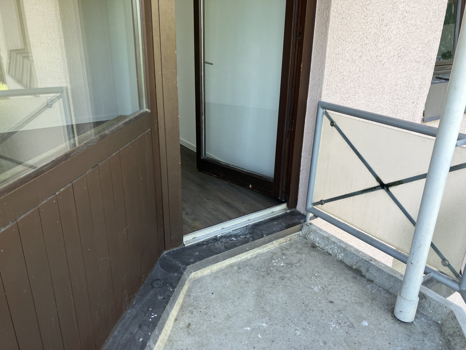Frisch-renoviertes 1-Zi.-Ap. mit Duschbad und Balkon